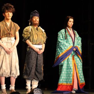 鈴木拡樹、鳥肌モノの殺陣で“伝説”に。舞台『どろろ』舞台挨拶＆ゲネプロレポート イメージ画像