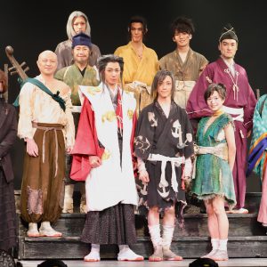 鈴木拡樹、鳥肌モノの殺陣で“伝説”に。舞台『どろろ』舞台挨拶＆ゲネプロレポート イメージ画像