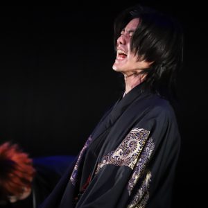 八大天狗が目の前に…！妖艶な世界観で魅せる舞台版「BLACK BIRD」ゲネプロレポ（画像51枚） イメージ画像