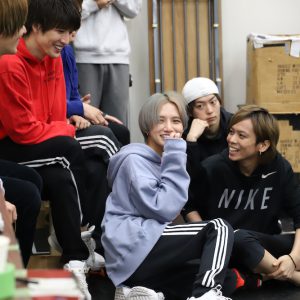 その日、舞台がライブ会場になる！「DYNAMIC CHORD the STAGE」公開稽古＆囲み取材レポ イメージ画像