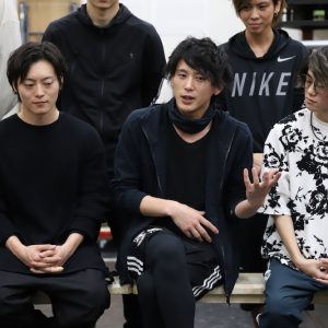 その日、舞台がライブ会場になる！「DYNAMIC CHORD the STAGE」公開稽古＆囲み取材レポ イメージ画像