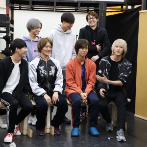 その日、舞台がライブ会場になる！「DYNAMIC CHORD the STAGE」公開稽古＆囲み取材レポ イメージ画像