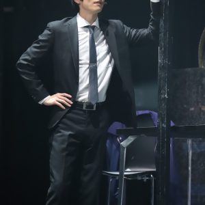 鈴木拡樹主演の舞台『サイコパス』が開幕　AIに支配された世界で「人間らしさ」は必要か イメージ画像