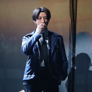 鈴木拡樹主演の舞台『サイコパス』が開幕　AIに支配された世界で「人間らしさ」は必要か イメージ画像