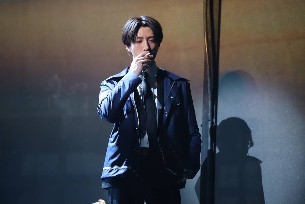 鈴木拡樹主演の舞台『サイコパス』が開幕　AIに支配された世界で「人間らしさ」は必要か イメージ画像