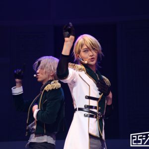 Growthの物語が芽吹き、花開く「イブステ」EP1開幕！ゲネプロ観劇レポート（写真67枚） イメージ画像