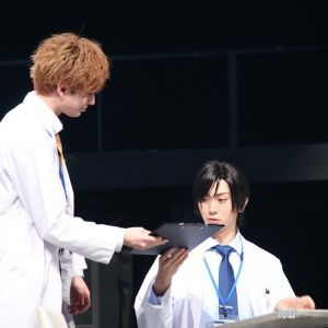 太田基裕のハルトが“相談員さん”の胸に刺さる！舞台『囚われのパルマ－失われた記憶－』ゲネプロレポート イメージ画像