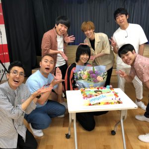 黒羽麻璃央出演のロケバラエティ『イケてるヤツならアソバナイト』最新回、ゲストは小野賢章とNON STYLE イメージ画像