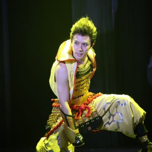 胸に宿る“熱”はフェイクかリアルかーー蒼紅卒業を熱く彩る斬劇『戦国BASARA』天政奉還ゲネプロレポート イメージ画像