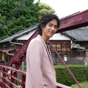 黒羽麻璃央がドラマ『コヒバニ』に登場　超肉食系社長のオラオラぶりを見逃すな イメージ画像