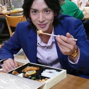 黒羽麻璃央がドラマ『コヒバニ』に登場　超肉食系社長のオラオラぶりを見逃すな イメージ画像