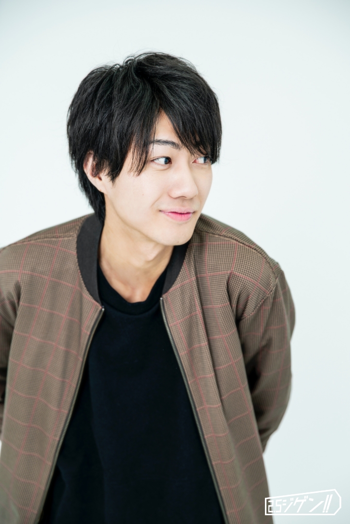 舞台「文豪とアルケミスト」坂口安吾役　186cmの美男・小坂涼太郎の素顔【#令和のイケメン名鑑】 イメージ画像