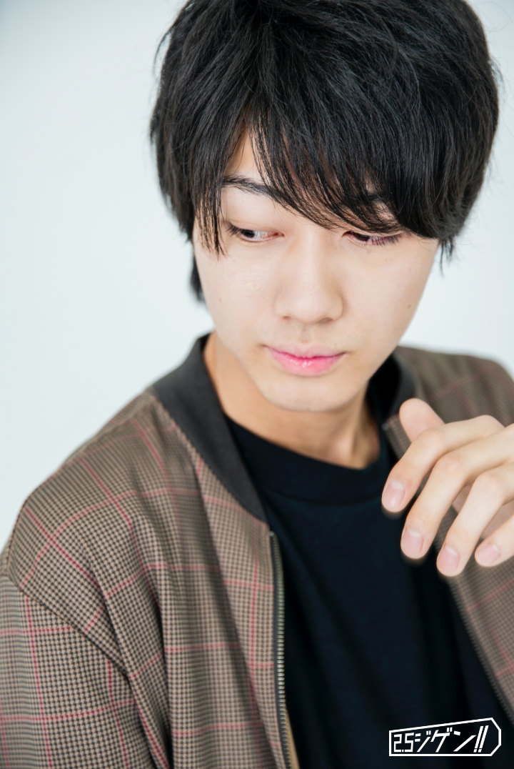 舞台「文豪とアルケミスト」坂口安吾役　186cmの美男・小坂涼太郎の素顔【#令和のイケメン名鑑】 イメージ画像