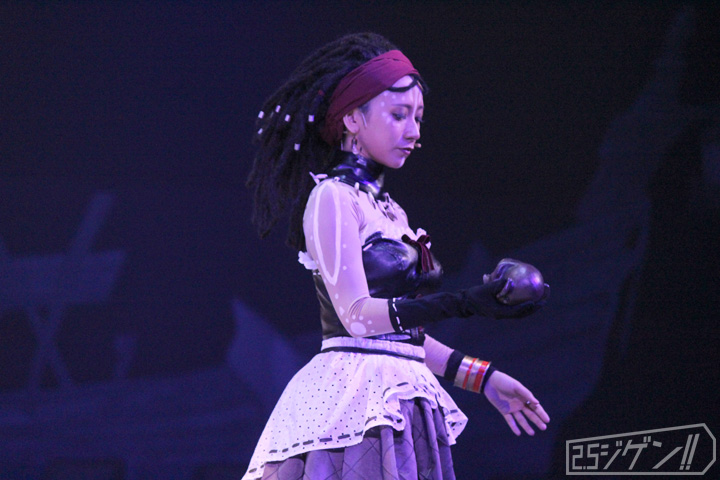 血の女王は月夜の荘園で占い師に出会う…  第五舞台『Identity V STAGE』Episode3開幕 イメージ画像