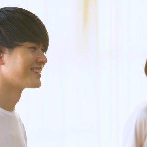 同部屋のバディで“褒め合戦”＆エチュード試験　「オレイス」第5話レポート イメージ画像