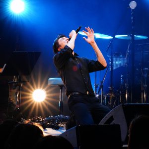 東啓介、自身初のソロコンサート『A NEW ME』公演レポートが到着 イメージ画像