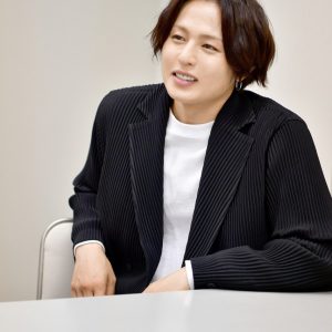 舞台「幽☆遊☆白書」荒木宏文×伊藤栄之進　“似たもの同士”のストイックな作品づくり、演劇界への想い イメージ画像