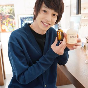 星元裕月＆杉江大志、オリジナルの香水作り体験　出来上がった香りは？ イメージ画像