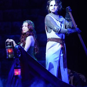2021年の初笑い、豪華キャストによるミュージカル「モンティ・パイソンのSPAMALOT」本日開幕 イメージ画像