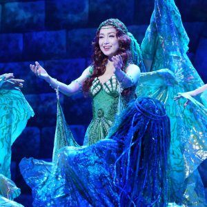 2021年の初笑い、豪華キャストによるミュージカル「モンティ・パイソンのSPAMALOT」本日開幕 イメージ画像