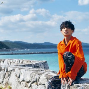 ナチュラルな表情から大人の色気まで…小西詠斗の1st写真集が本日発売 イメージ画像