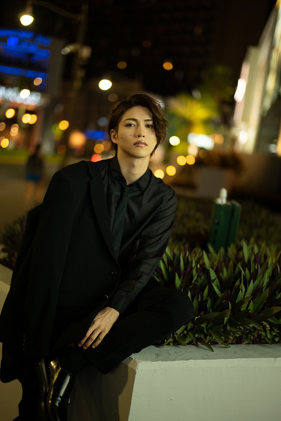 立石俊樹の多彩な表情　1st写真集「TOSHIKI」電子版が本日配信 イメージ画像
