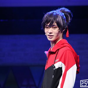 長江崚行が魅せる、3次元へと歩み出した『青山オペレッタ THE STAGE』ゲネプロレポート イメージ画像