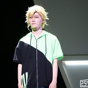 長江崚行が魅せる、3次元へと歩み出した『青山オペレッタ THE STAGE』ゲネプロレポート イメージ画像