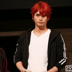 長江崚行が魅せる、3次元へと歩み出した『青山オペレッタ THE STAGE』ゲネプロレポート イメージ画像