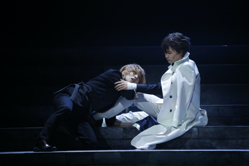 もう一つの『DEAD APPLE』が放つ“演劇の輝き”、舞台「文豪ストレイドッグス」観劇レポート イメージ画像