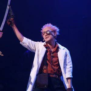 闇夜を生きる吸血鬼、宿るは生の躍動　ロックミュージカル『MARS RED』ゲネプロレポート イメージ画像