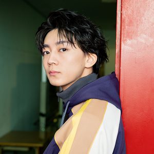 長妻怜央、役者としての今後と理想は？　舞台『タンブリング』で“不器用すぎて愛せる”キャラに イメージ画像