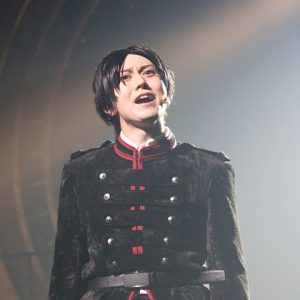 闇夜を生きる吸血鬼、宿るは生の躍動　ロックミュージカル『MARS RED』ゲネプロレポート イメージ画像