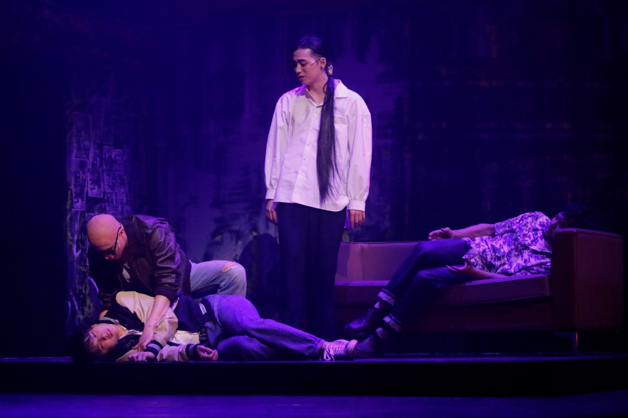 「BANANA FISH」The Stageが開幕　舞台写真＆水江建太・岡宮来夢らコメント到着 イメージ画像
