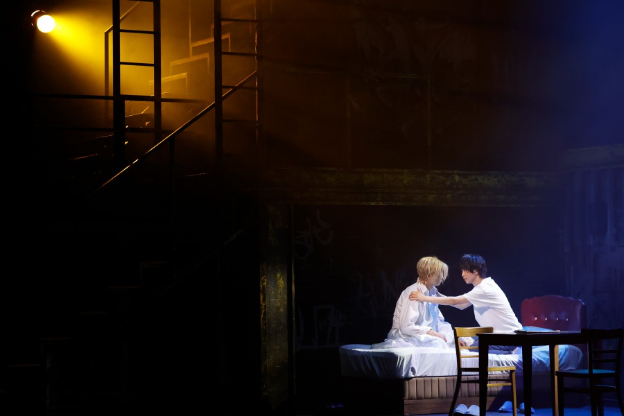 「BANANA FISH」The Stageが開幕　舞台写真＆水江建太・岡宮来夢らコメント到着 イメージ画像