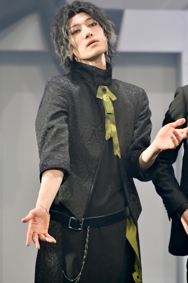 天使が抱いた“一途な愛“の行く末は…　音楽劇「黒と白 」ゲネプロレポート イメージ画像