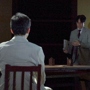 キムラ真「“演劇”が生きる為に必要なんだ」　ナイコン『12人の怒れる男』舞台写真＆コメントが到着 イメージ画像