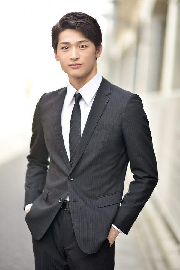 東拓海＆藤原祐規、“純粋に芝居と向き合う”とは　舞台『12人の怒れる男』に込める想い イメージ画像