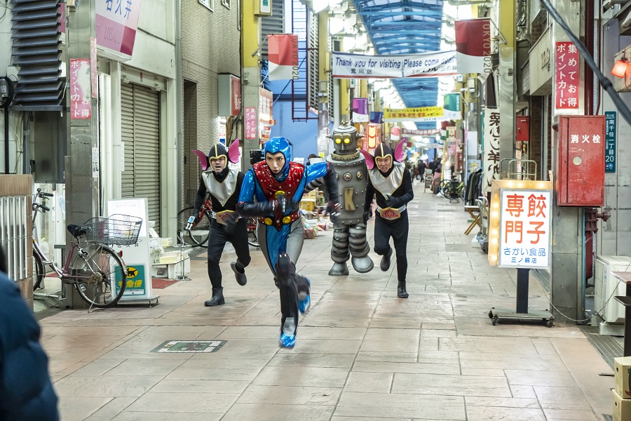 日向野祥、「いい意味でダサい」ヒーローに変身　映画「遊星王子２０２１」は“古くて新しい” イメージ画像