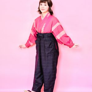 伊藤彩沙、舞台「擾乱」で広げるキャラクターの可能性　三森すずこと“美味しい関係” イメージ画像
