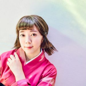 伊藤彩沙、舞台「擾乱」で広げるキャラクターの可能性　三森すずこと“美味しい関係” イメージ画像