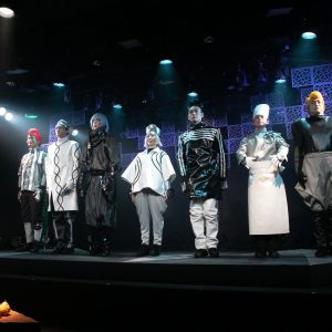 確かに存在する“9時間55分”　2021年版「ロボ・ロボ」でダイレクトに伝わる演劇の力 イメージ画像