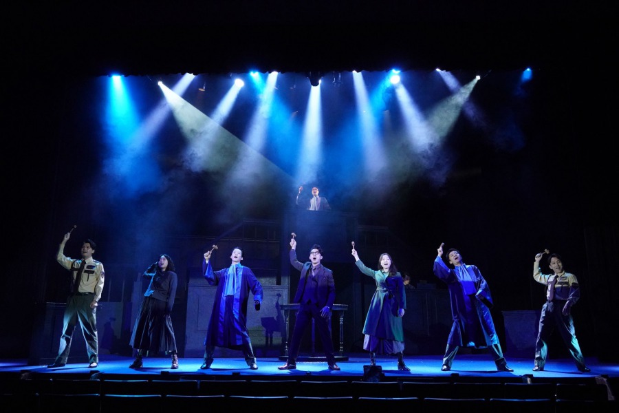 新納慎也「心を動かすことは人間の特権」、Musical『HOPE』コメント＆舞台写真が公開 イメージ画像
