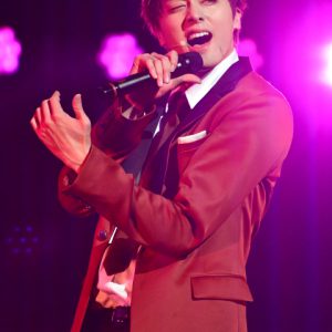 握りしめた拳を絆に変えて…　エーステ秋組ライブ公演が開幕【ゲネプロレポート】 イメージ画像