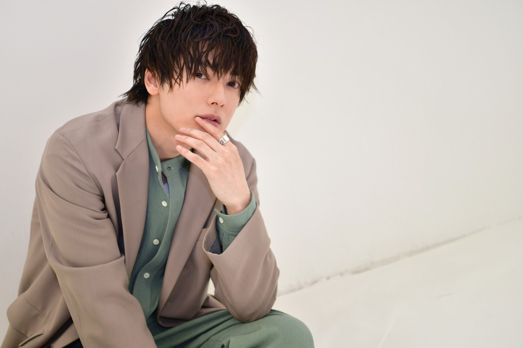 崎山つばさ「忘れたくない」初舞台での失敗の記憶…　自身の”誠”は『満足しないこと』 イメージ画像