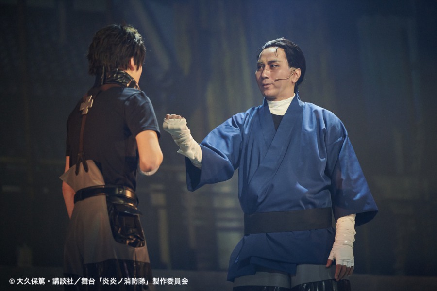 舞台「炎炎ノ消防隊」第2弾、アクション・フライング・映像表現…多彩な演出で魅せる【ゲネプロレポート】 イメージ画像