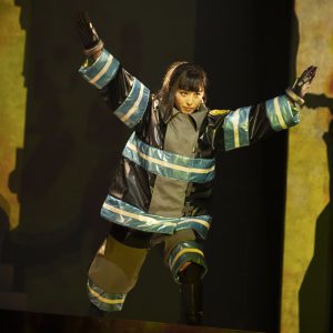 舞台「炎炎ノ消防隊」第2弾、アクション・フライング・映像表現…多彩な演出で魅せる【ゲネプロレポート】 イメージ画像