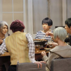 エームビ秋組＆冬組の場面写真が解禁　手錠をかけて生活・鍋パーティー・劇中劇の衣裳カット… イメージ画像