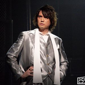 心揺さぶる、闇に潜む者たちの生き様　舞台「COLOR CROW -蒼霧之翼-」ゲネプロレポート イメージ画像