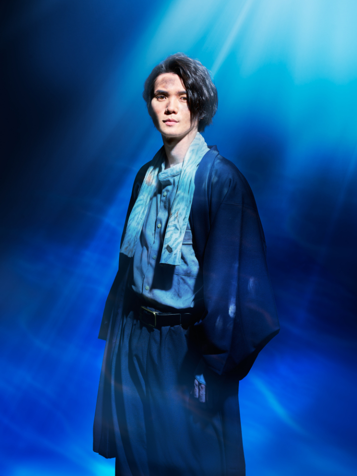 櫻井圭登・校條拳太朗W主演の舞台「無人島に生きる十六人」のキー＆ソロビジュアル解禁 イメージ画像